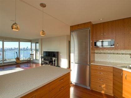 PA270188 at 2001 - 120 2nd Street, Lower Lonsdale, North Vancouver