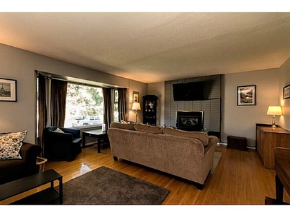 V1109562_201_94 at 1727 Ross Road, Westlynn Terrace, North Vancouver