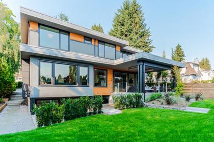 2348-Lawson-Avenue-West-Vancouver-360hometours-45s at 2348 Lawson Avenue, Dundarave, West Vancouver