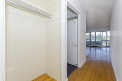 4018 at 708 - 150 24th Street, Dundarave, West Vancouver