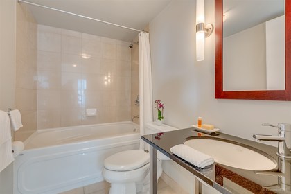 122-e-3rd-street-lower-lonsdale-north-vancouver-14 at 410 - 122 E 3rd Street, Lower Lonsdale, North Vancouver