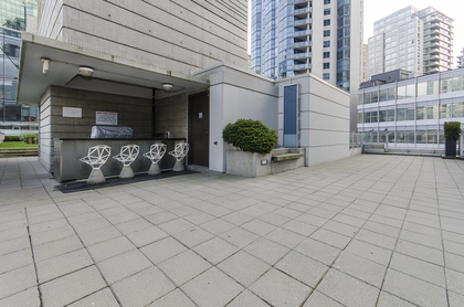 1447 at 301 - 1499 West Pender Street, Coal Harbour, Vancouver West