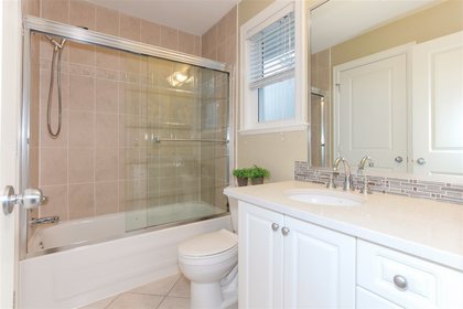 5352-46-avenue-delta-manor-ladner-18 at 5352 46 Avenue, Delta Manor, Ladner