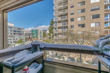 407-1363-clyde-avenue-west-vancouver-15s at 407 - 1363 Clyde Avenue, Ambleside, West Vancouver