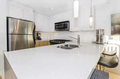 4112 at 301 - 160 West 3rd Street, Lower Lonsdale, North Vancouver