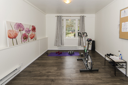 4821 at 1487 Avonlynn Crescent, Westlynn, North Vancouver