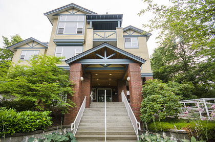 2690 at 309 - 5281 Oakmount Crescent, Oaklands, Burnaby South