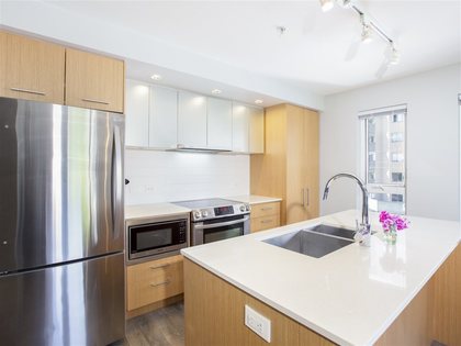 221-e-3rd-street-lower-lonsdale-north-vancouver-07 at 406 - 221 E 3rd Street, Lower Lonsdale, North Vancouver