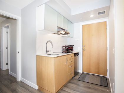 221-e-3rd-street-lower-lonsdale-north-vancouver-10 at 406 - 221 E 3rd Street, Lower Lonsdale, North Vancouver