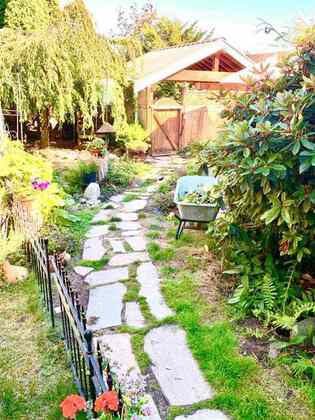 1760-mcguire-avenue-pemberton-nv-north-vancouver-27-1 at 1760 Mcguire Avenue, Pemberton NV, North Vancouver