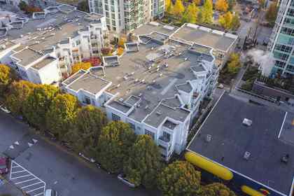 147-e-1st-street-lower-lonsdale-north-vancouver-25 at 113 - 147 E 1st Street, Lower Lonsdale, North Vancouver