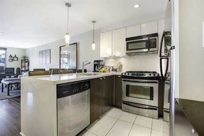 160-w-3rd-street-lower-lonsdale-north-vancouver-04 at 604 - 160 W 3rd Street, Lower Lonsdale, North Vancouver