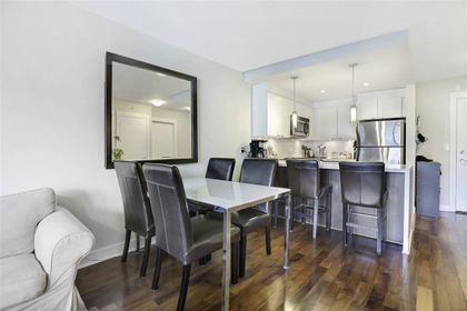 160-w-3rd-street-lower-lonsdale-north-vancouver-07 at 604 - 160 W 3rd Street, Lower Lonsdale, North Vancouver