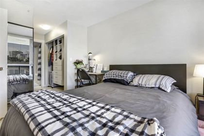 160-w-3rd-street-lower-lonsdale-north-vancouver-16 at 604 - 160 W 3rd Street, Lower Lonsdale, North Vancouver