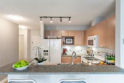 108-e-14th-street-central-lonsdale-north-vancouver-16 at 403 - 108 E 14th Street, Central Lonsdale, North Vancouver