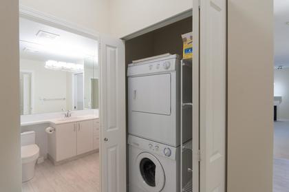 029 at 102 - 3151 Connaught Crescent, Edgemont, North Vancouver