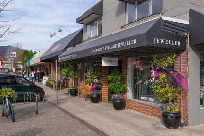 032 at 102 - 3151 Connaught Crescent, Edgemont, North Vancouver