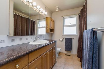 1278-barlynn-crescent-lynn-valley-north-vancouver-17 at 1278 Barlynn Crescent, Lynn Valley, North Vancouver