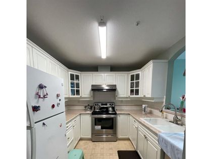 5835-hampton-place-university-vw-vancouver-west-16 at 329 - 5835 Hampton Place, University VW, Vancouver West