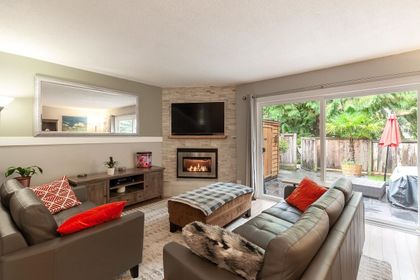 2391-mountain-highway-lynn-valley-north-vancouver-11 at 2391 Mountain Highway, Lynn Valley, North Vancouver