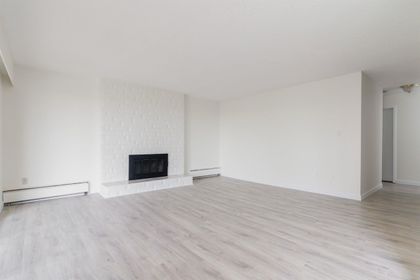 327-ninth-street-uptown-nw-new-westminster-11 at 306 - 327 Ninth Street, Uptown NW, New Westminster