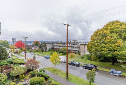 327-ninth-street-uptown-nw-new-westminster-29 at 306 - 327 Ninth Street, Uptown NW, New Westminster