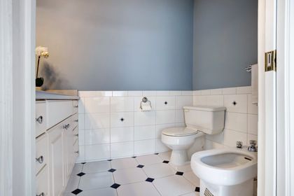 e___5165 at 121 Eighth Avenue, GlenBrooke North, New Westminster