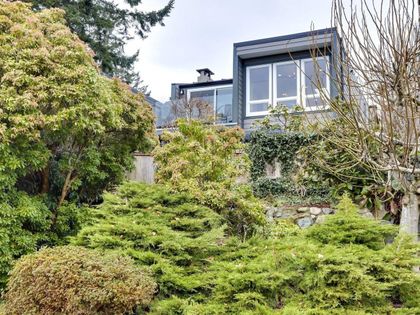 256-w-28th-street-upper-lonsdale-north-vancouver-01 at 256 W 28th Street, Upper Lonsdale, North Vancouver