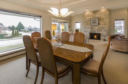 6450 at 6089 Aubrey Street, Parkcrest, Burnaby North