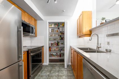 665-w-7th-avenue-fairview-vw-vancouver-west-13 at 204 - 665 W 7th Avenue, Fairview VW, Vancouver West