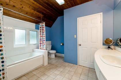 image-262083406-13.jpg at 4030 Capilano Road, Canyon Heights NV, North Vancouver