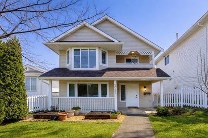 2062-mary-hill-road-mary-hill-port-coquitlam-02 at 2062 Mary Hill Road, Mary Hill, Port Coquitlam