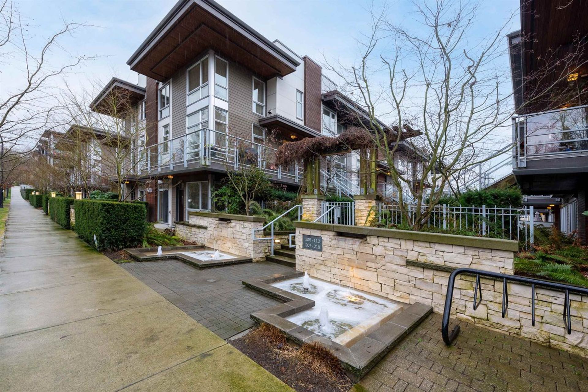 218 - 735 W 15th Street, Mosquito Creek, North Vancouver  by Julie Miller - Personal Real Estate Corporation 218 - 735 W 15th Street, Mosquito Creek, North Vancouver