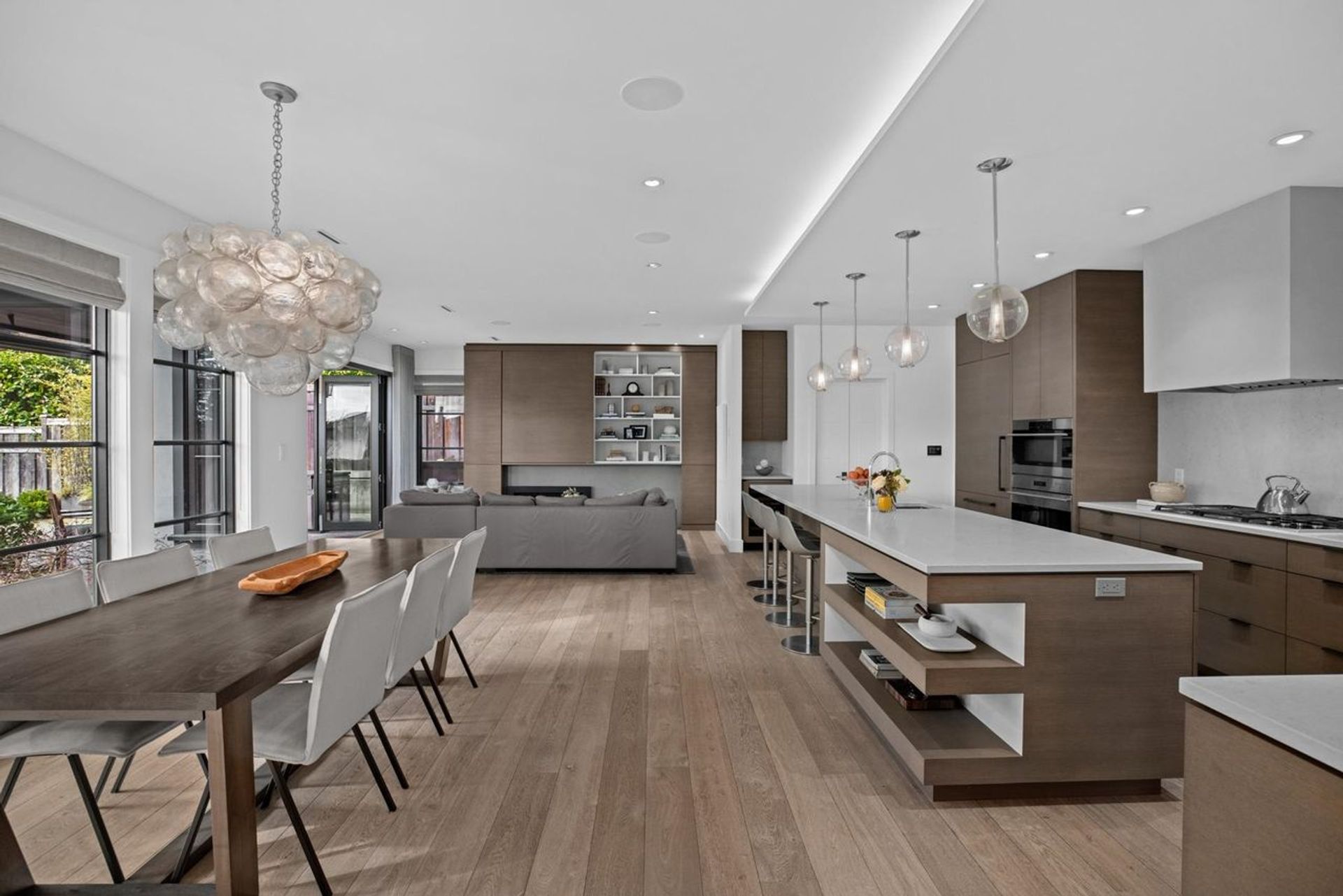 3755 Calder Avenue, Upper Lonsdale, North Vancouver  by Julie Miller - Personal Real Estate Corporation 3755 Calder Avenue, Upper Lonsdale, North Vancouver