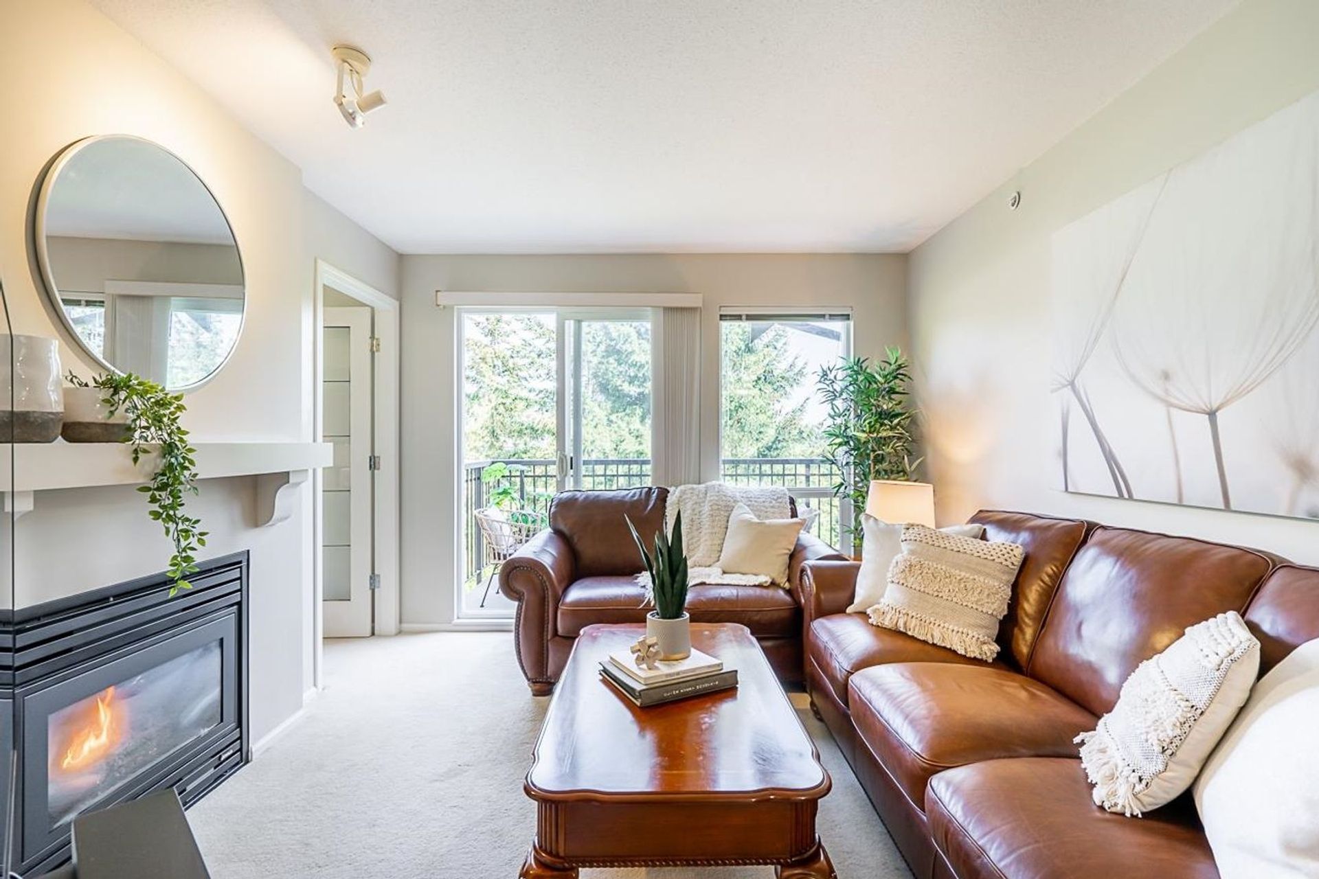 405 - 1150 E 29th Street, Lynn Valley, North Vancouver  by Julie Miller - Personal Real Estate Corporation 405 - 1150 E 29th Street, Lynn Valley, North Vancouver