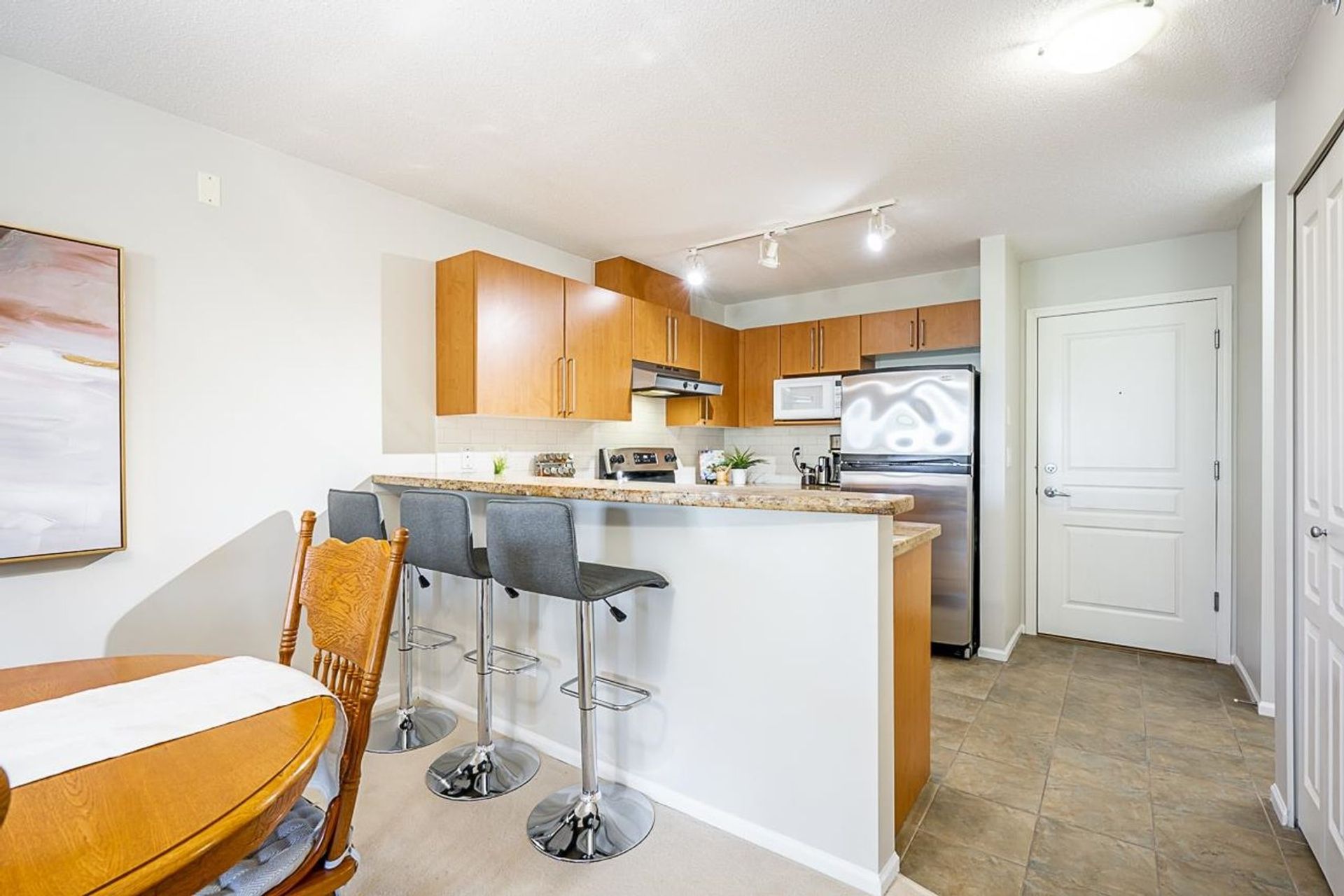 1150-e-29th-street-lynn-valley-north-vancouver-06 at 405 - 1150 E 29th Street, Lynn Valley, North Vancouver