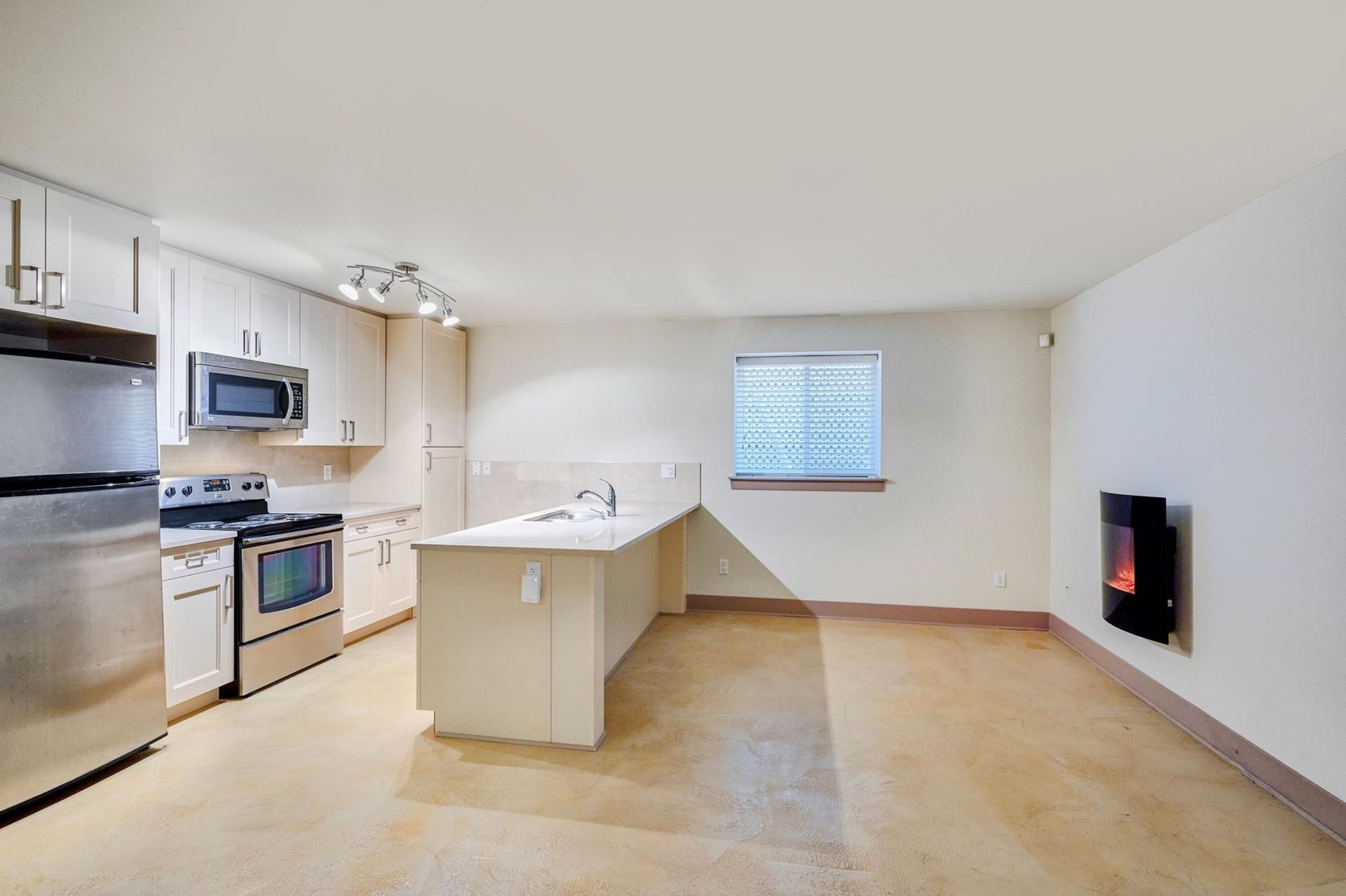 3460-mahon-avenue-upper-lonsdale-north-vancouver-21 at 3460 Mahon Avenue, Upper Lonsdale, North Vancouver