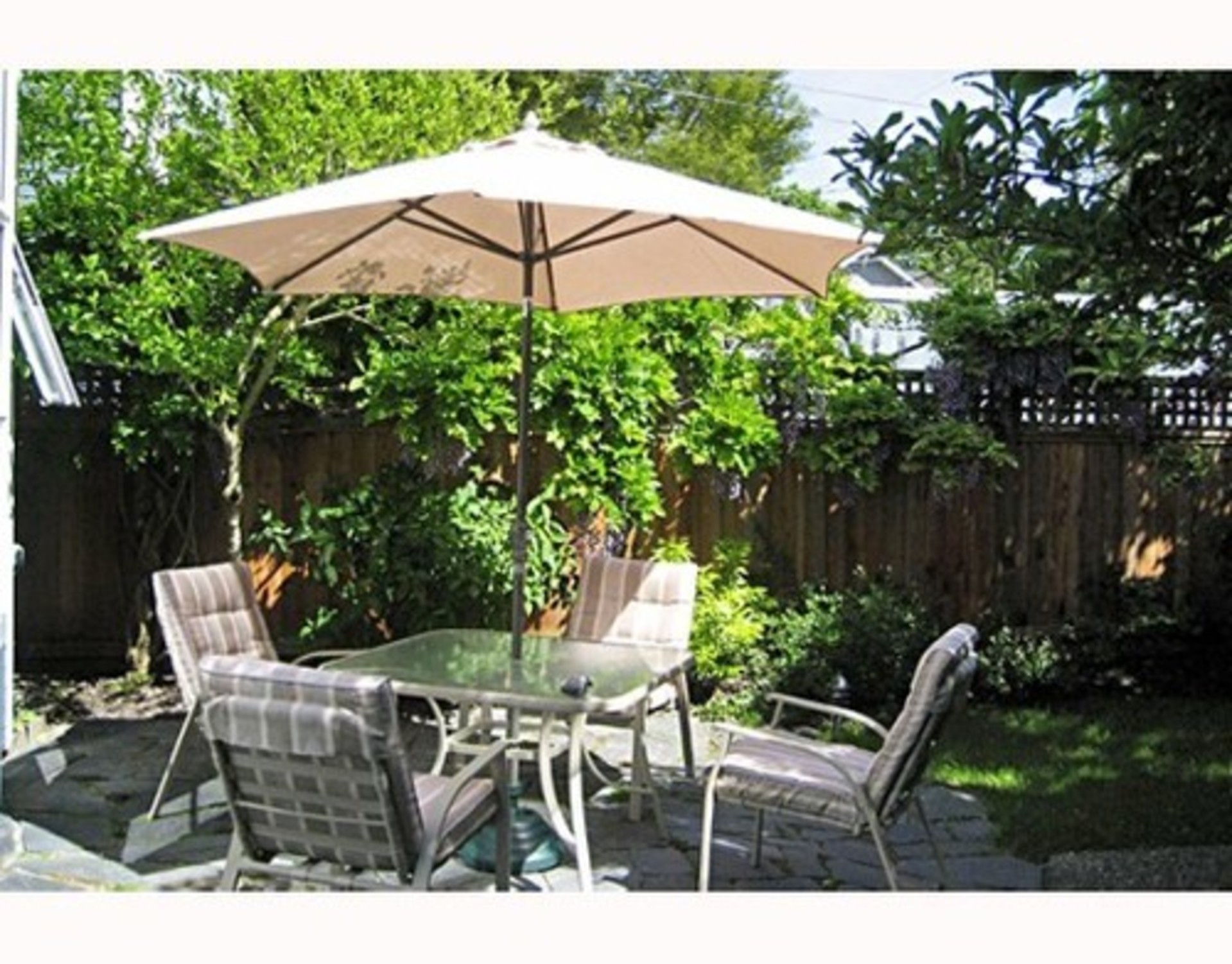 10433 at 3550 2nd Avenue, Kitsilano, Vancouver West