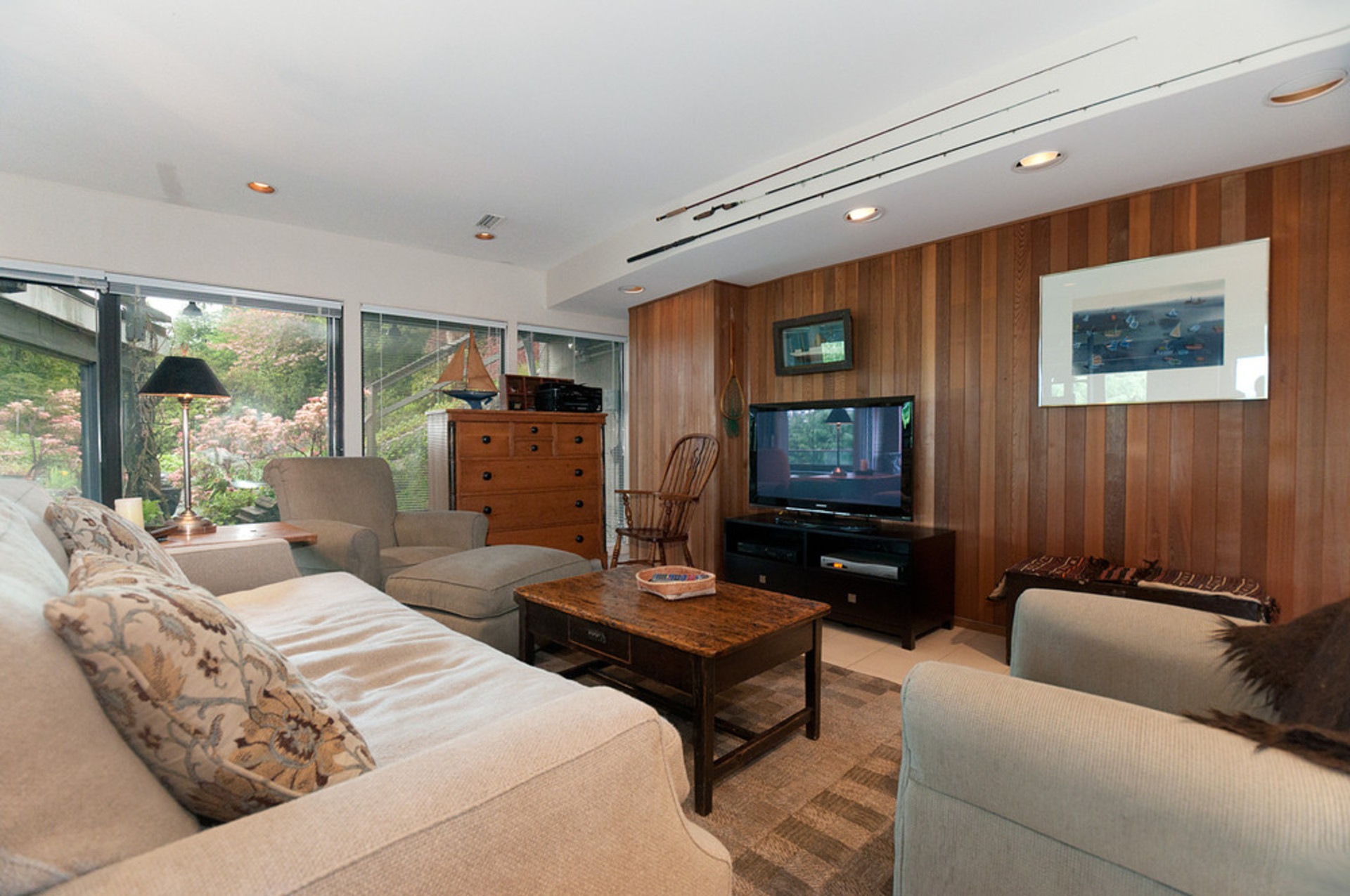 15214 at 4123 Burkehill Road, Bayridge, West Vancouver