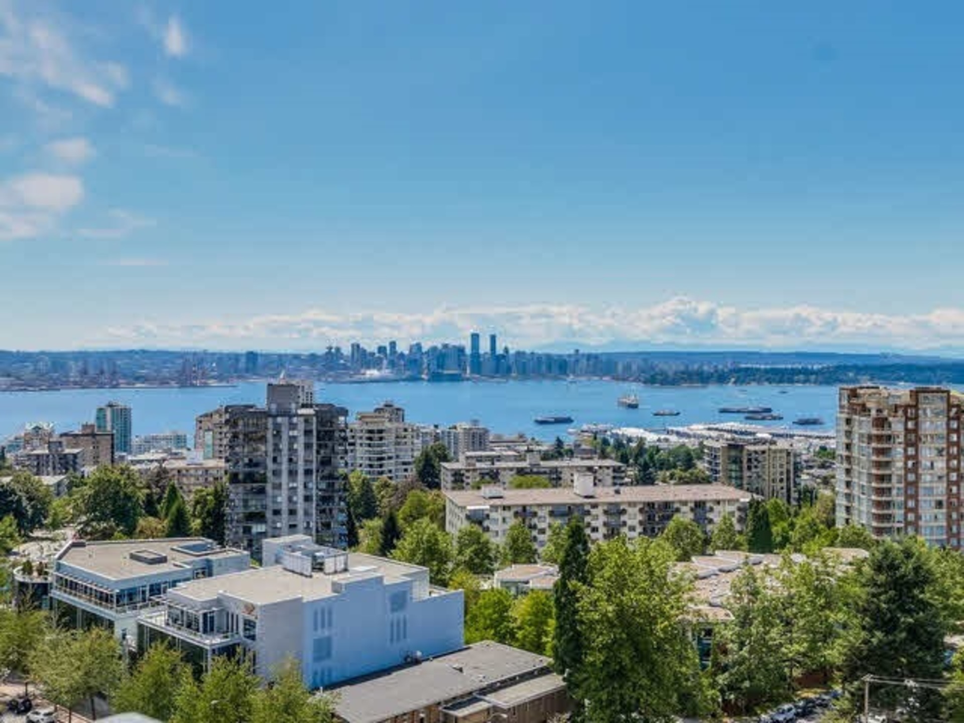 53471 at 1303 - 111 E 13th Street, Central Lonsdale, North Vancouver