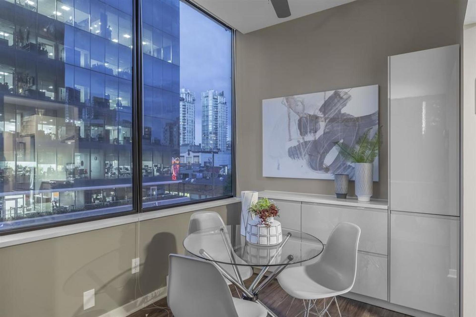 54116 at 301 - 1010 Howe Street, Vancouver West