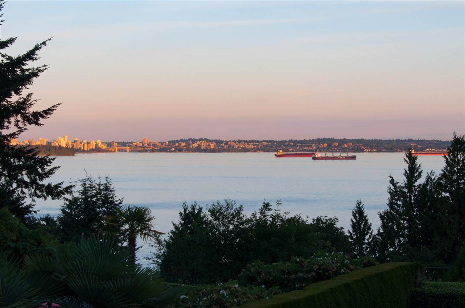 mathers-view at 3480 Mathers Avenue, West Bay, West Vancouver
