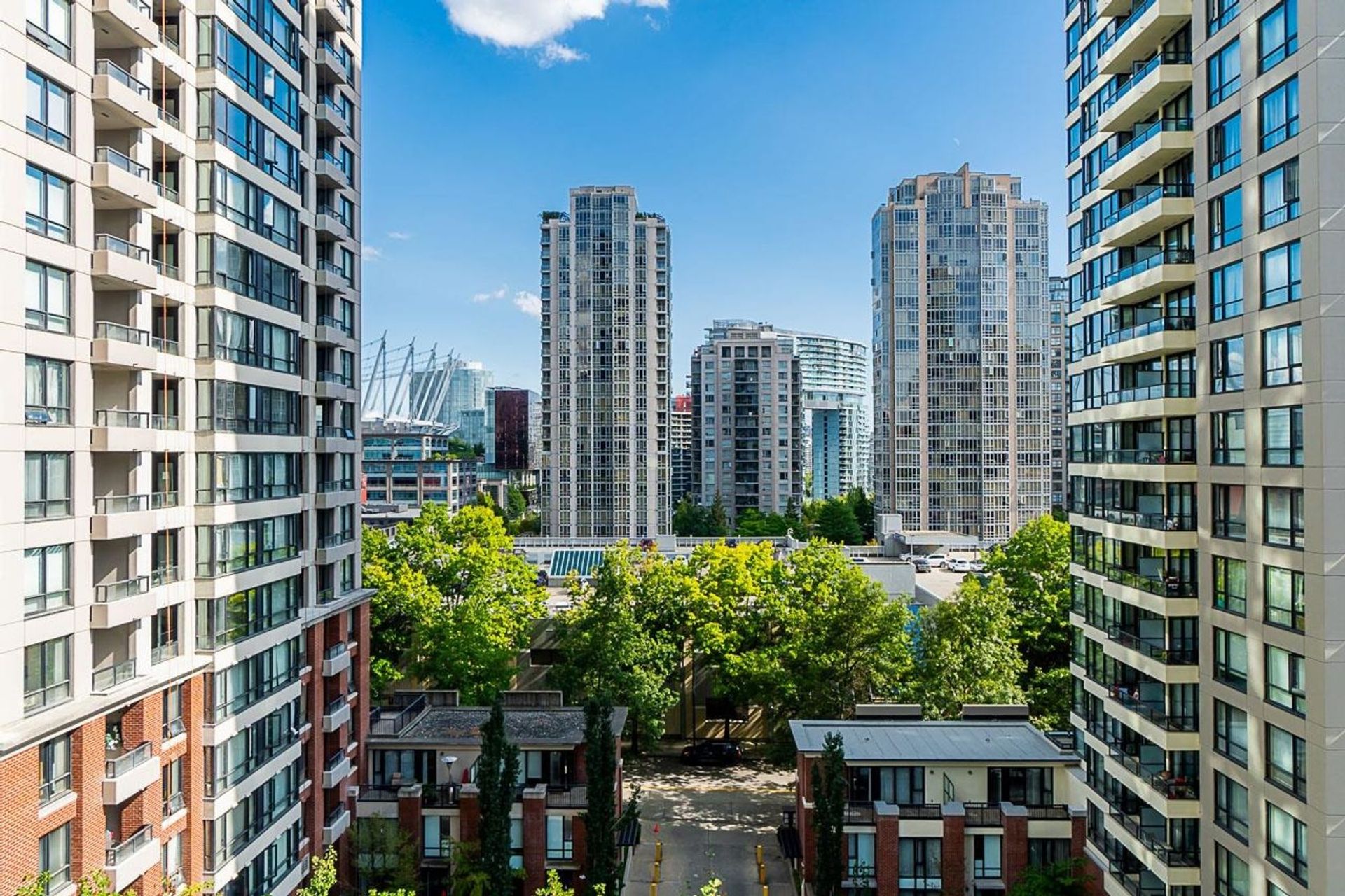 928-homer-street-yaletown-vancouver-west-11 at 808 - 928 Homer Street, Yaletown, Vancouver West