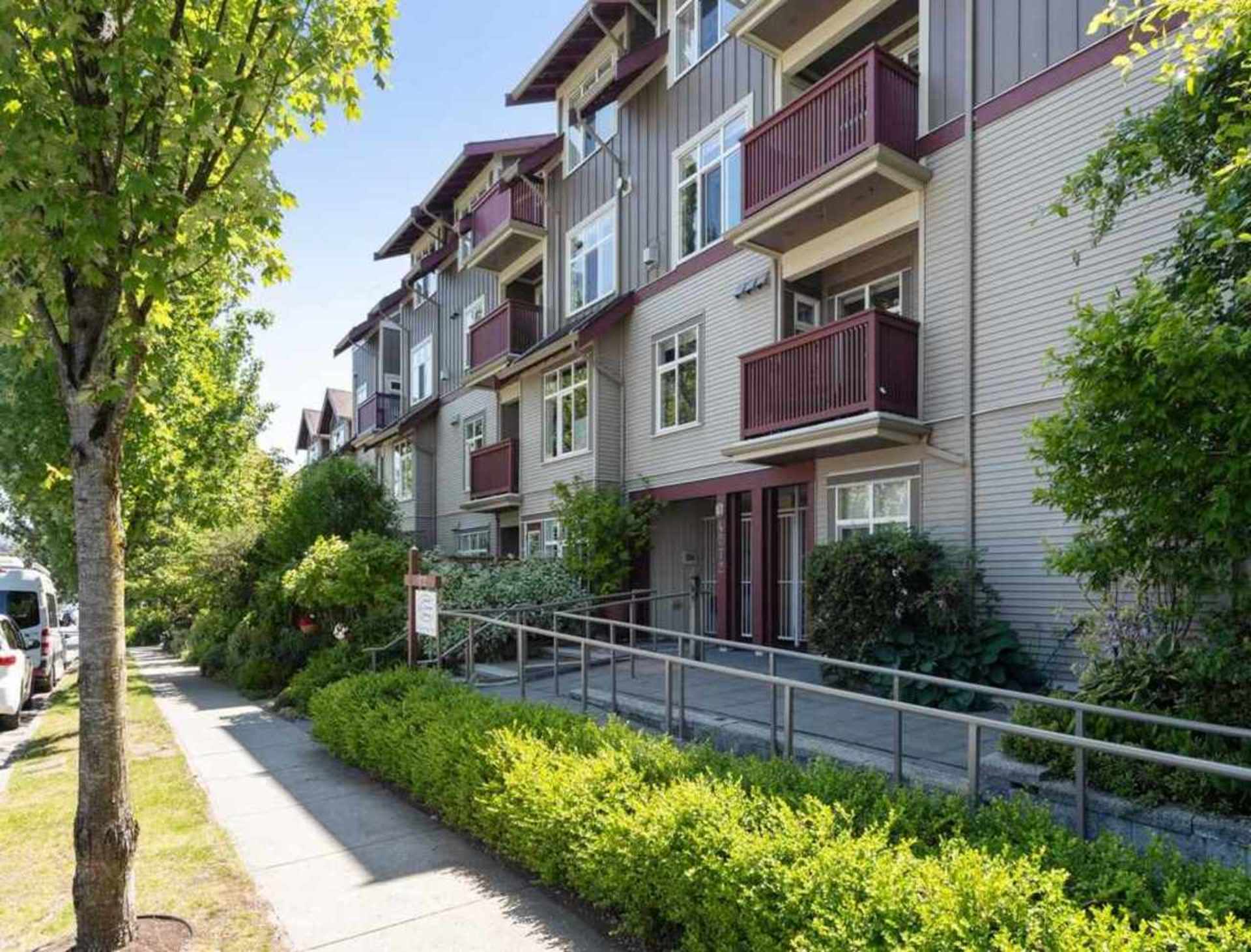 4272-albert-street-vancouver-heights-burnaby-north-20 at 202 - 4272 Albert Street, Vancouver Heights, Burnaby North
