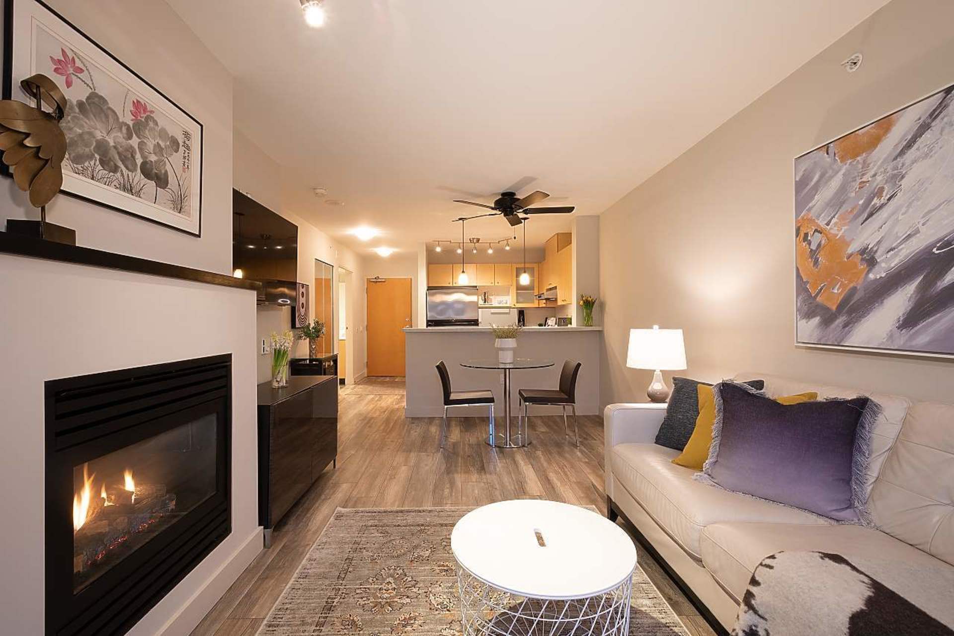 404 - 124 W 1st Street, Lower Lonsdale, North Vancouver  by Julie Miller - Personal Real Estate Corporation 404 - 124 W 1st Street, Lower Lonsdale, North Vancouver