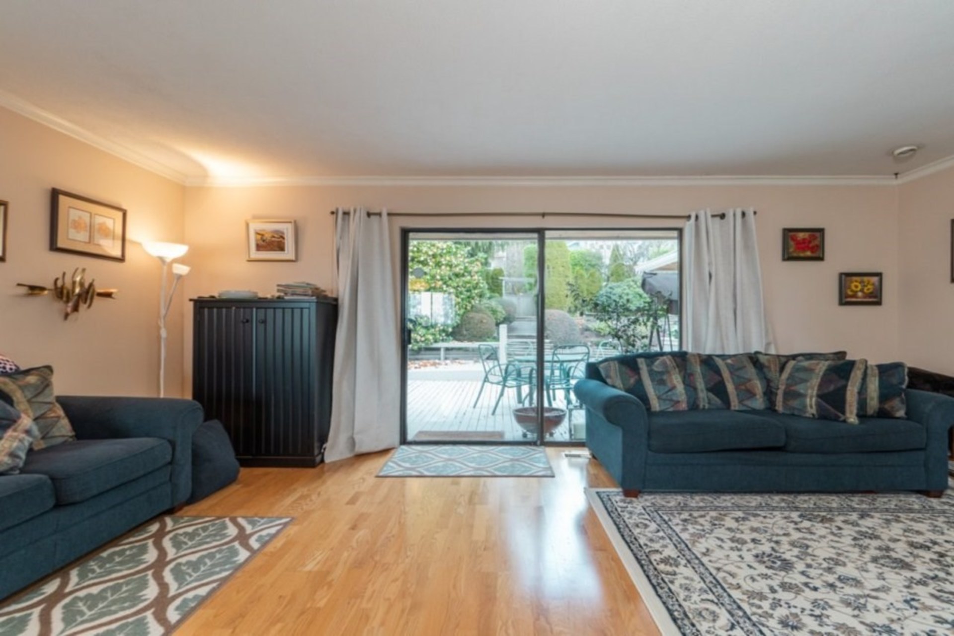 1385-lawson-avenue-ambleside-west-vancouver-06 at 1385 Lawson Avenue, Ambleside, West Vancouver