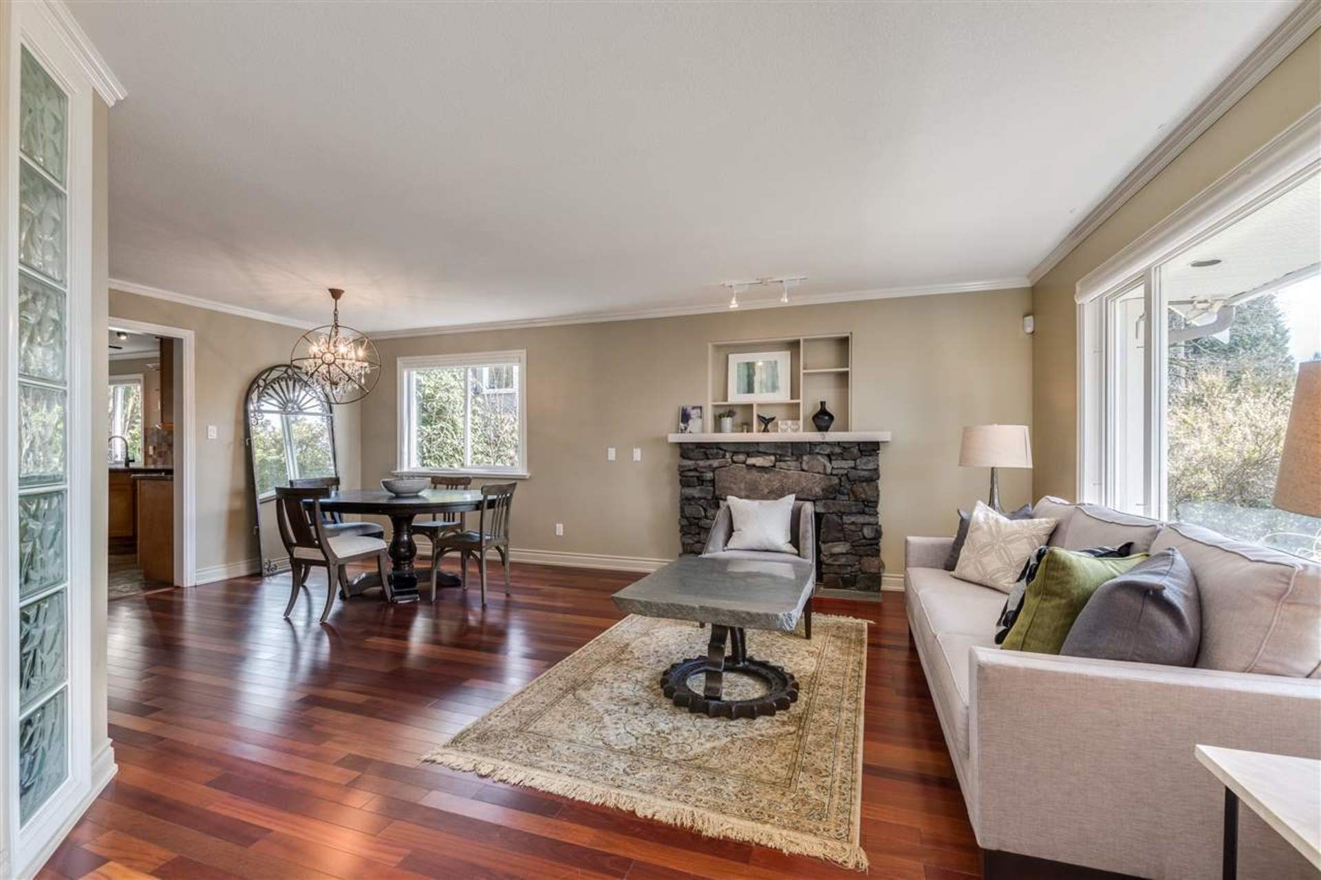 158-e-27th-street-upper-lonsdale-north-vancouver-04 at 158 E 27th Street, Upper Lonsdale, North Vancouver
