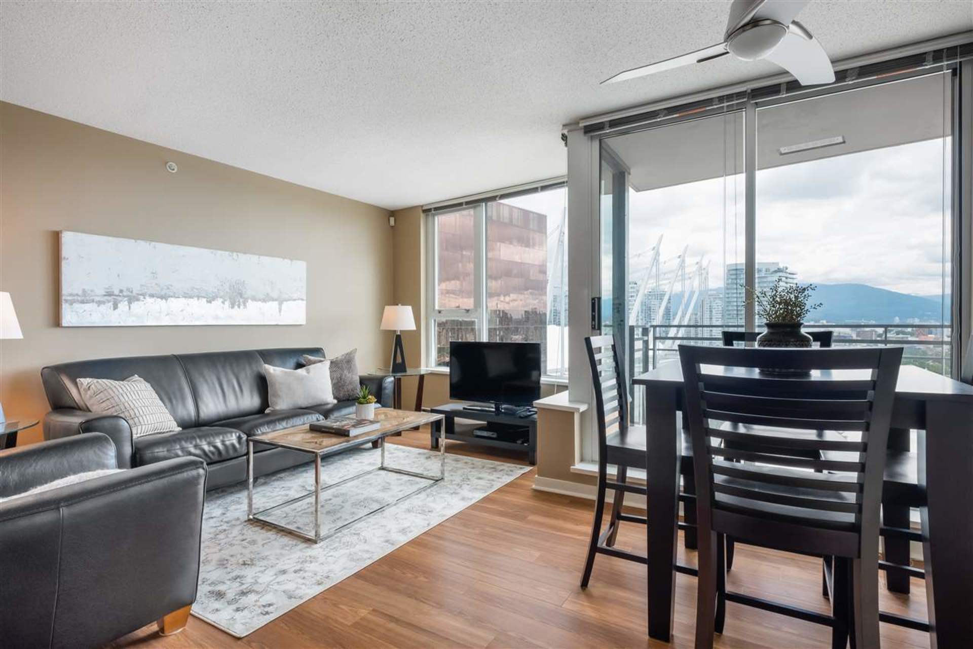 2701 - 33 Smithe Street, Yaletown, Vancouver West  by Julie Miller - Personal Real Estate Corporation 2701 - 33 Smithe Street, Yaletown, Vancouver West