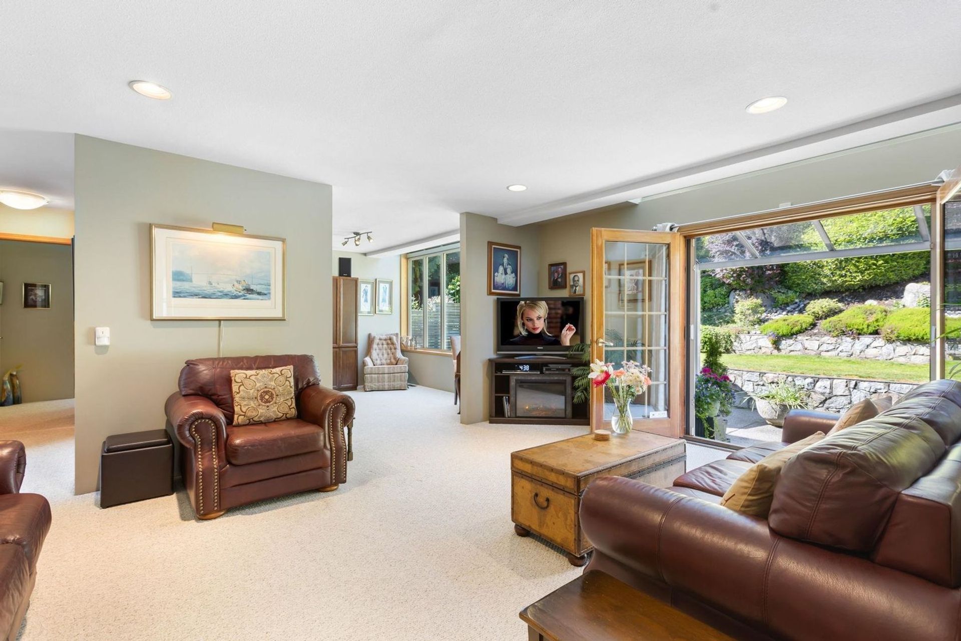 2843-bellevue-avenue-altamont-west-vancouver-06 at 2843 Bellevue Avenue, Altamont, West Vancouver