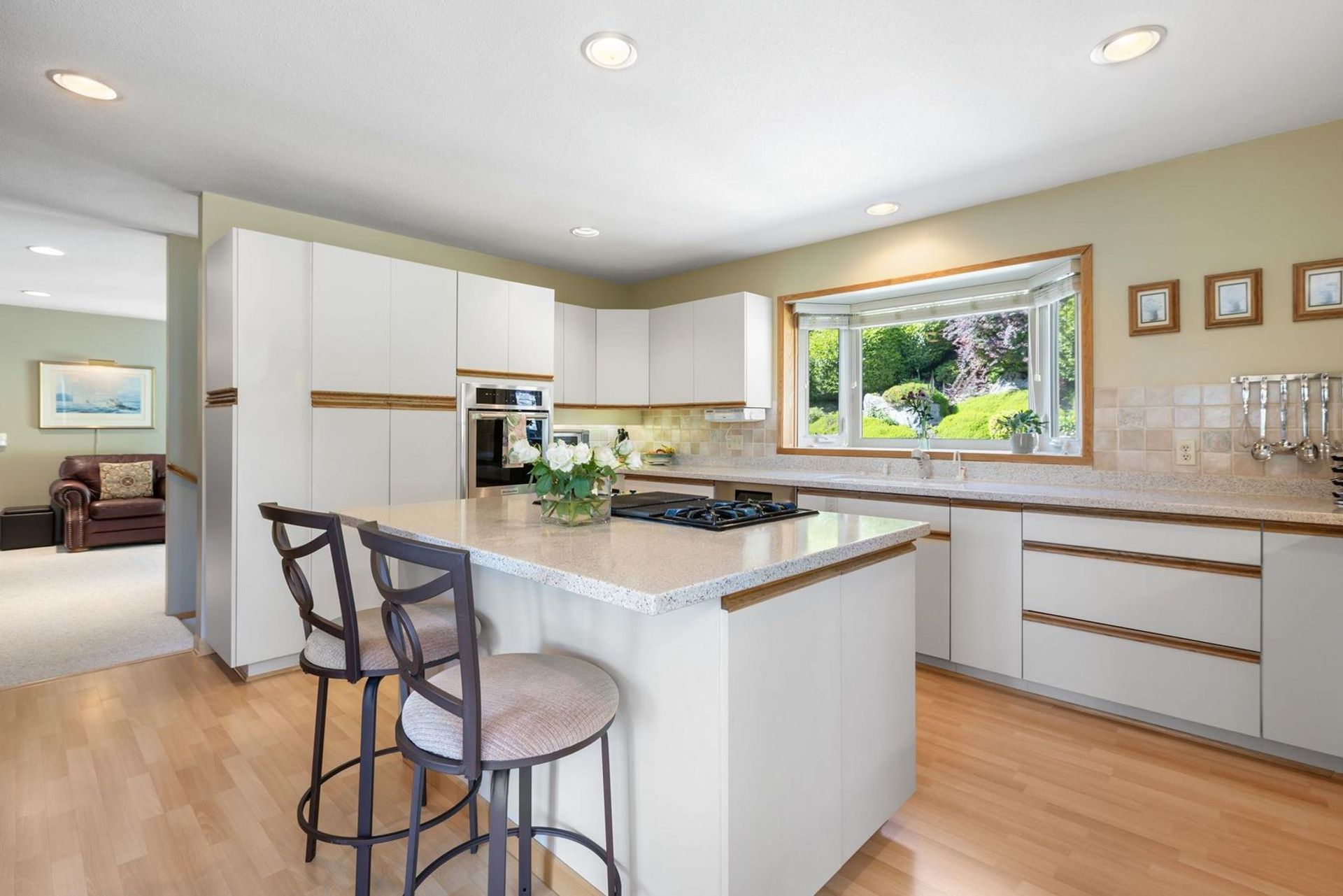 2843-bellevue-avenue-altamont-west-vancouver-13 at 2843 Bellevue Avenue, Altamont, West Vancouver